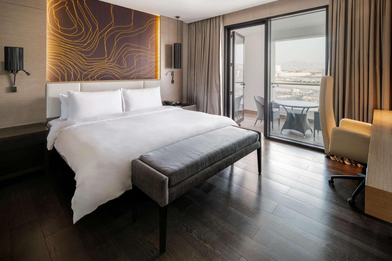 Radisson Collection Muscat, Hormuz Grand Hotel Ngoại thất bức ảnh Deluxe Room