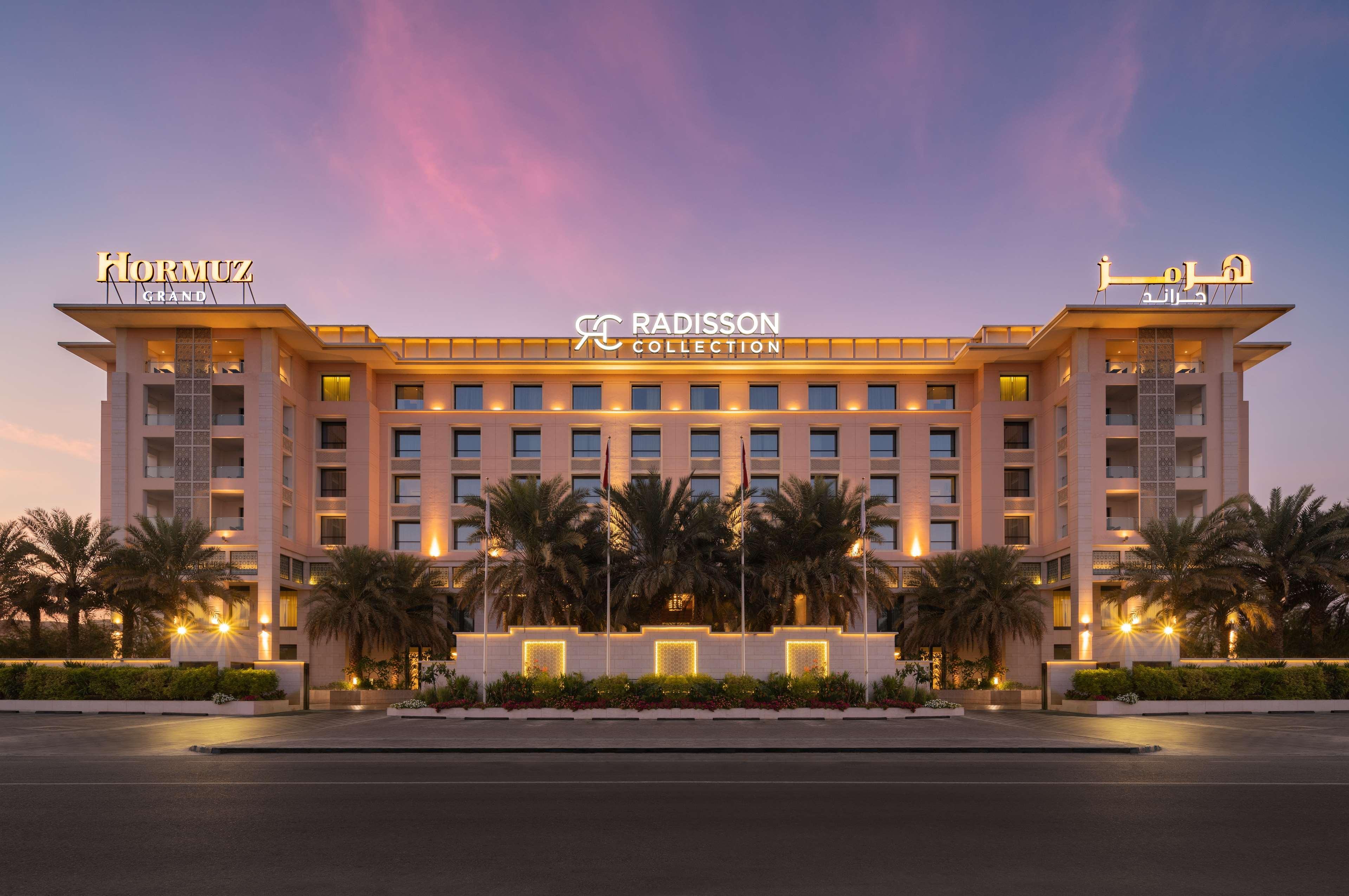Radisson Collection Muscat, Hormuz Grand Hotel Ngoại thất bức ảnh Radisson Hotel, Al Qusais, Dubai