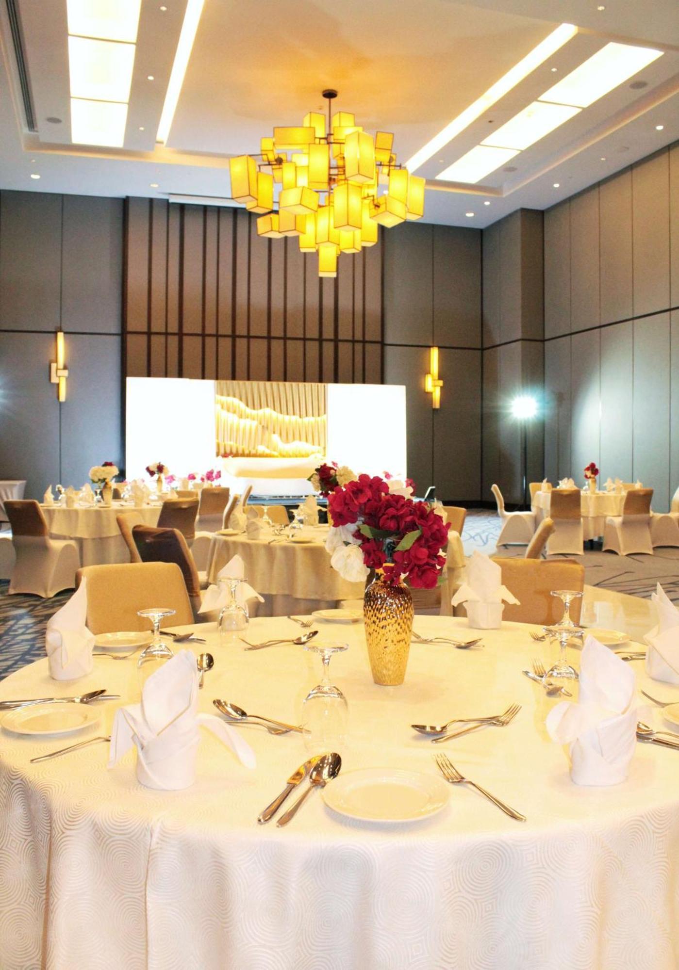 Radisson Collection Muscat, Hormuz Grand Hotel Ngoại thất bức ảnh The Grand Ballroom